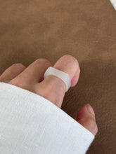 Load image into Gallery viewer, Saddle Nephrite Jade Ring (A)