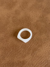 Load image into Gallery viewer, Saddle Nephrite Jade Ring (A)