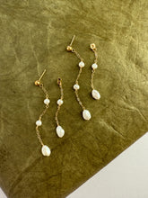 Load image into Gallery viewer, Gianna Baroque Pearl Earring