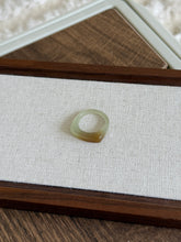 Load image into Gallery viewer, Caramel Saddle Nephrite Jade Ring (C)
