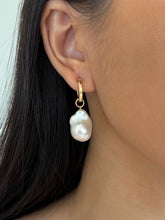 Load image into Gallery viewer, Drea Pearl Hoop Earring (PAIR)
