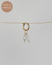 Load image into Gallery viewer, Hailey Pearl Huggie Hoop Earring
