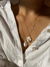 Load image into Gallery viewer, Drea 14k Gold Baroque Pearl Pendant Necklace Adjustable
