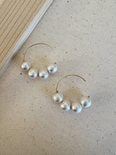 Load image into Gallery viewer, Ellie 14K Gold Natural Cotton Pearl Hoop Earring
