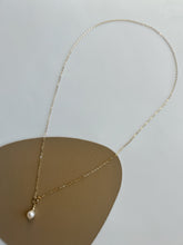 Load image into Gallery viewer, Hazel Single Freshwater Pearl Necklace
