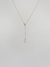 Load image into Gallery viewer, Hazel Single Freshwater Pearl Necklace
